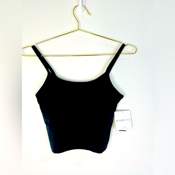 Beyond Yoga Tops - 🆕 Beyond Yoga Velvet Motion Truly Cropped Tank VL4606 Black Velvet